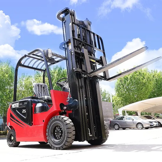 Quatre roues 1,5tonne 2tonne 3tonne 4tonne 5tonne 10tonne 3m 5m 6m Fonctionnement sur batterie Électrique Diesel Essence GPL Terrain Rugueux Chariot élévateur à fourche Chariot élévateur avec prix d'usine